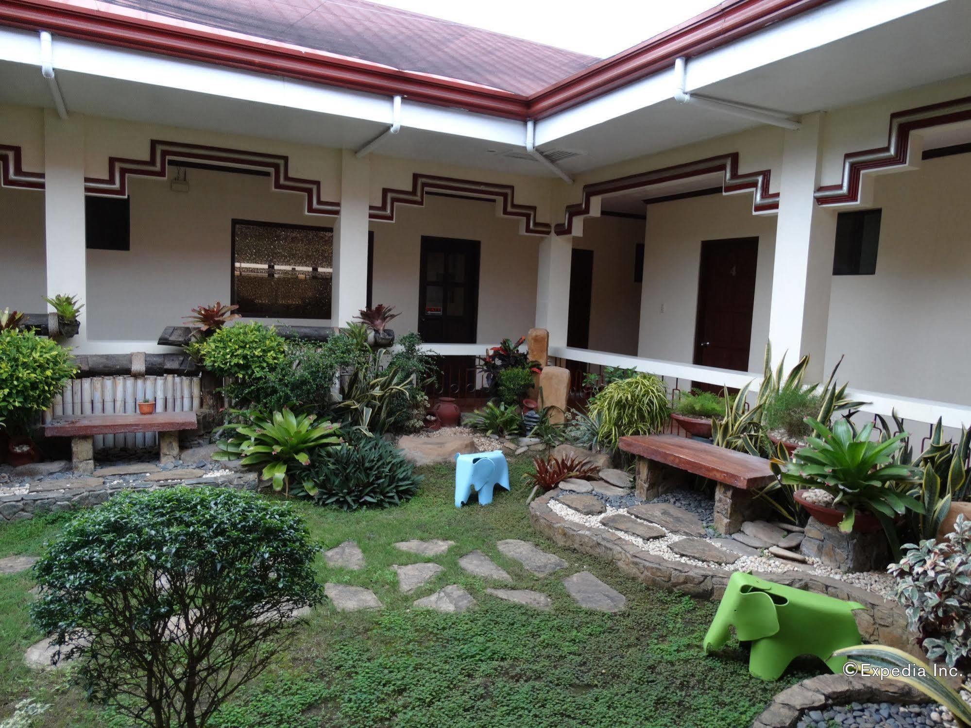 Ysabelle Mansion Bed and Breakfast Puerto Princesa Εξωτερικό φωτογραφία