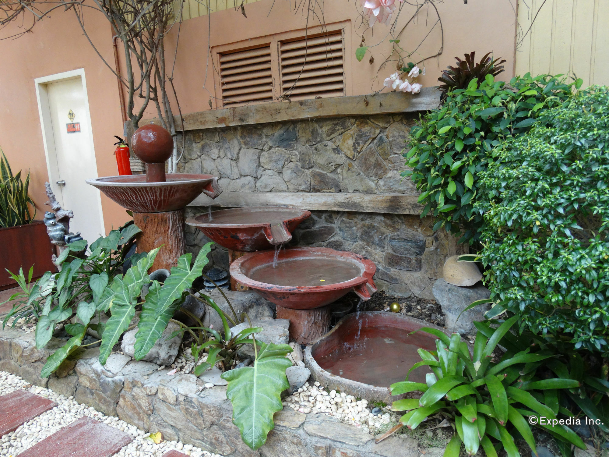 Ysabelle Mansion Bed and Breakfast Puerto Princesa Εξωτερικό φωτογραφία